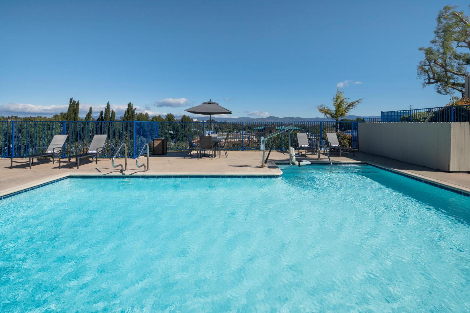 Fairfield Inn By Marriott Santa Clarita Valencia Exterior foto